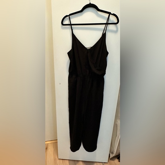 Monk and Lou Black Sleeveless Jumpsuit - Picture 3 of 3